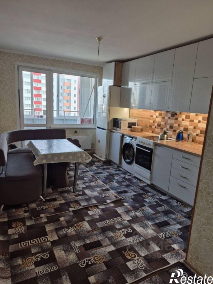 2-комн квартира Сиреневая улица, 32,  д. 32