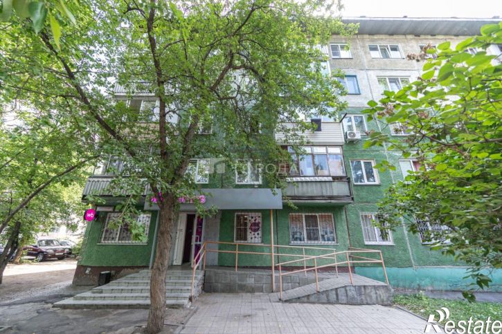 3-комн квартира улица Георгиева, 3,  д. 3