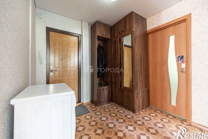 3-комн квартира улица Георгиева, 3,  д. 3