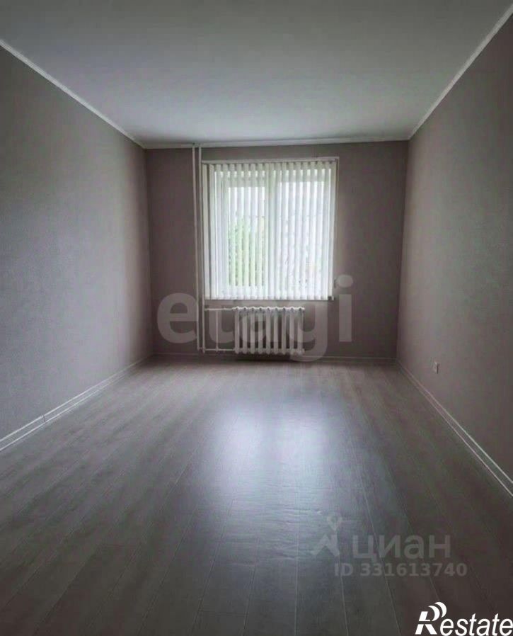 1-комн квартира ул Лазурная, 38,  д. 38