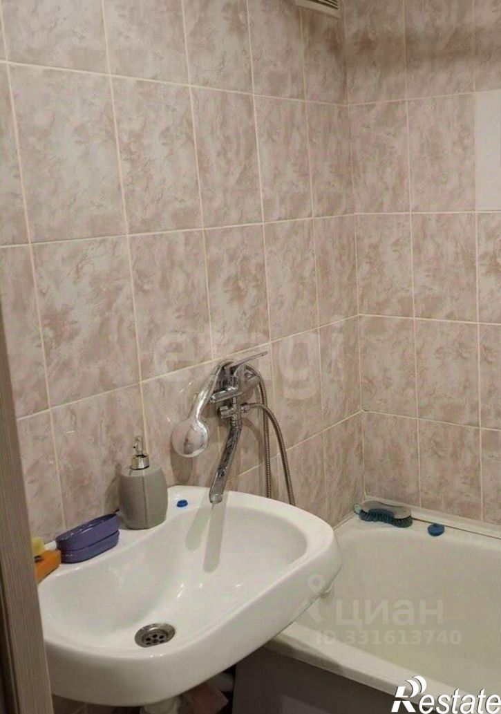 1-комн квартира ул Лазурная, 38,  д. 38