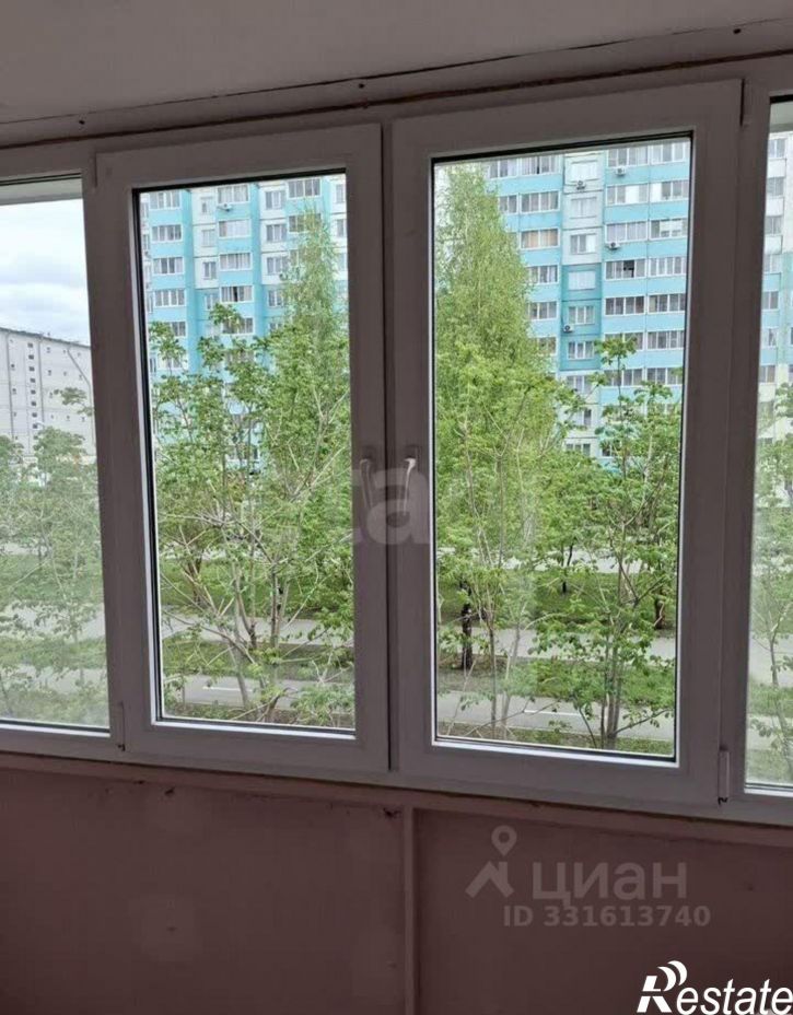 1-комн квартира ул Лазурная, 38,  д. 38