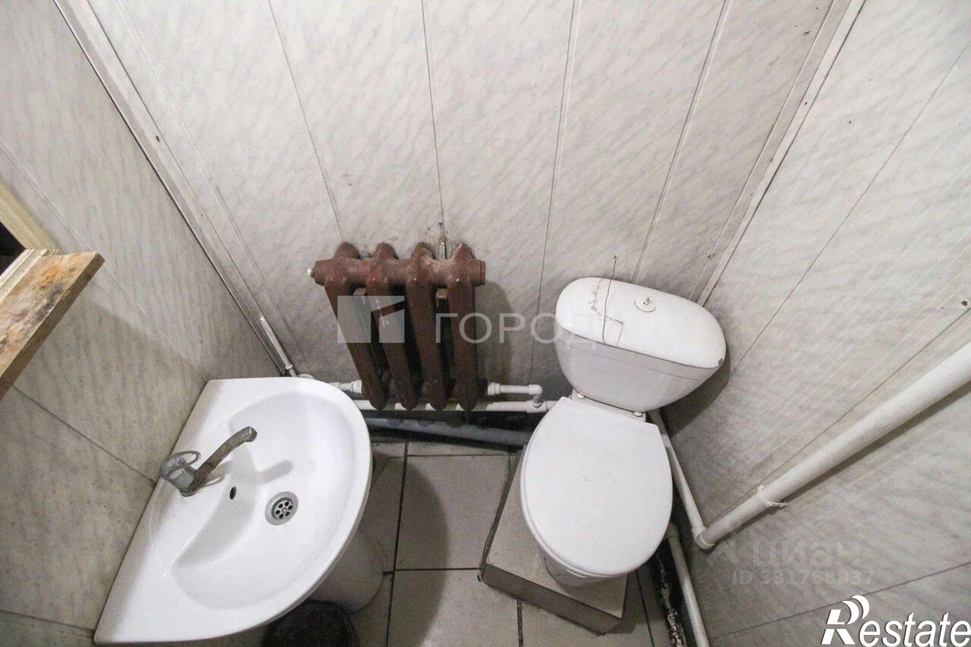 Купить торговое помещение за 42 858 рублей на ул Аванесова, 62/29