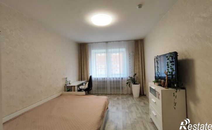 3-комн квартира ул Власихинская, 103,  д. 103