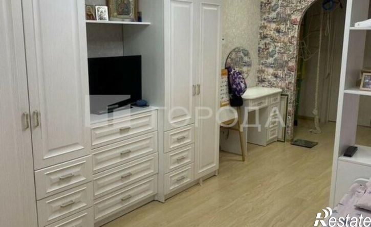 3-комн квартира ул Малахова, 83,  д. 83