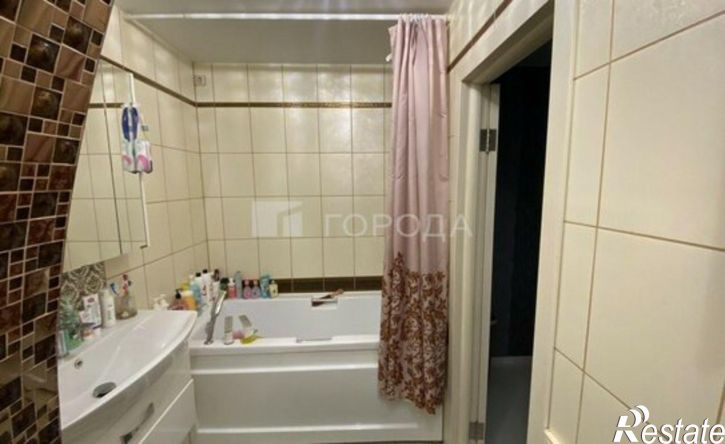 3-комн квартира ул Малахова, 83,  д. 83
