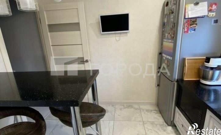 3-комн квартира ул Малахова, 83,  д. 83