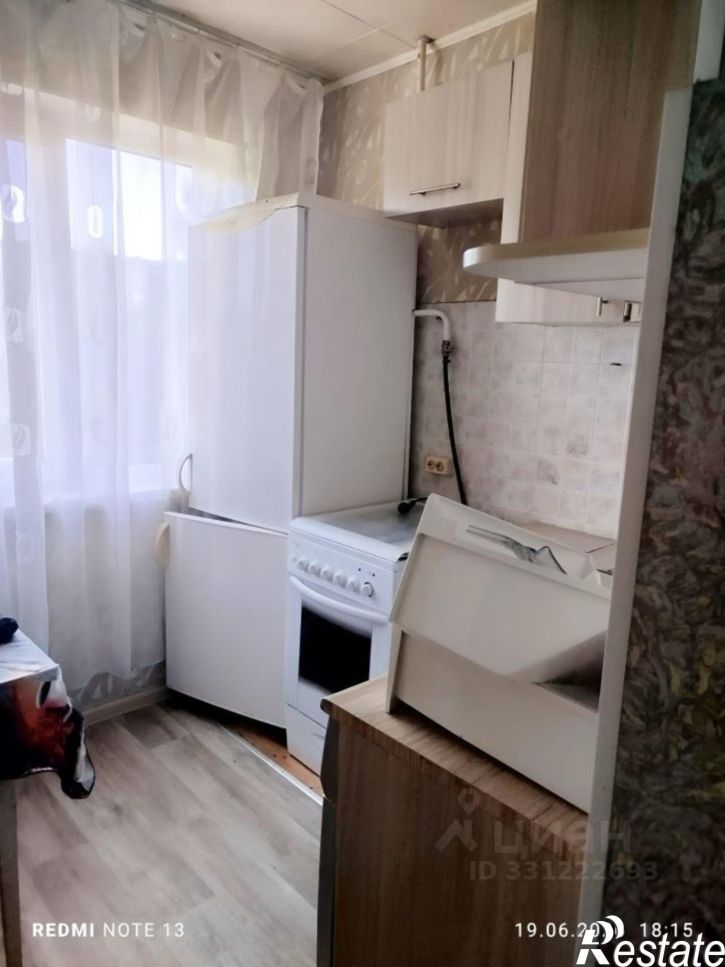 2-комн квартира улица Георгия Исакова, 252,  д. 252