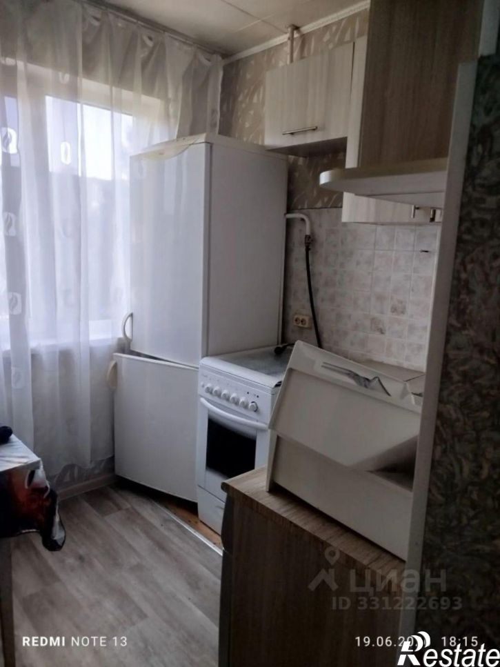 2-комн квартира улица Георгия Исакова, 252,  д. 252