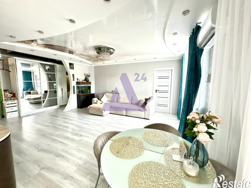 Продажа 3-комн квартиры улица Космонавтов, дом 17