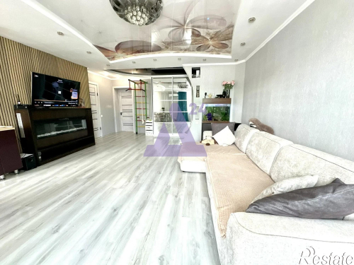 Продажа 3-комн квартиры улица Космонавтов, дом 17