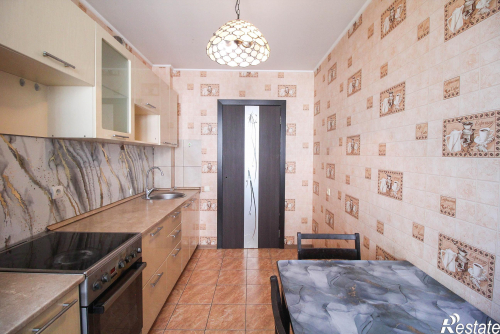 Продажа 2-комн квартиры Лазурная, 31