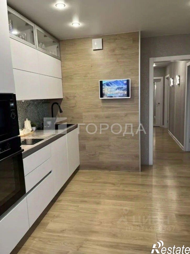 3-комн квартира ул Монтажников, 8,  д. 8