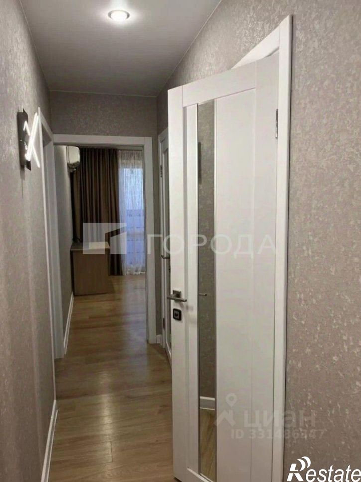 3-комн квартира ул Монтажников, 8,  д. 8