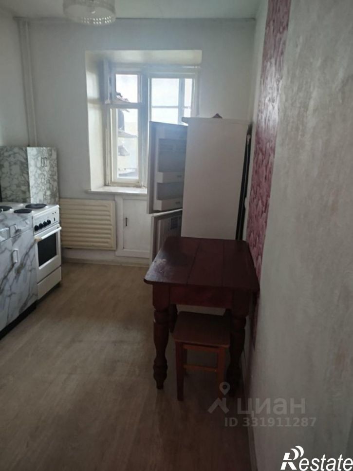 2-комн квартира улица Антона Петрова, 250,  д. 250