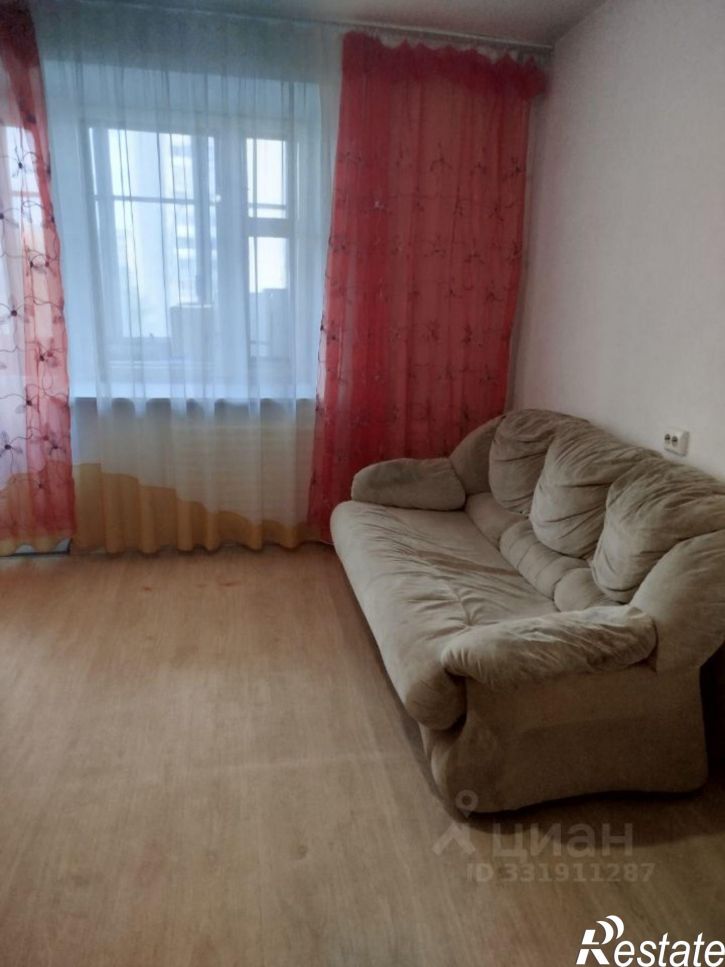 2-комн квартира улица Антона Петрова, 250,  д. 250
