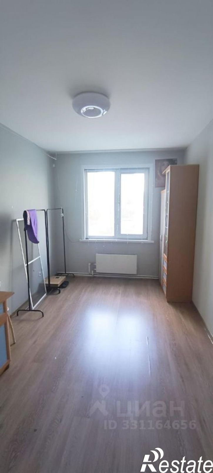 2-комн квартира ул Сергея Ускова, 10,  д. 10