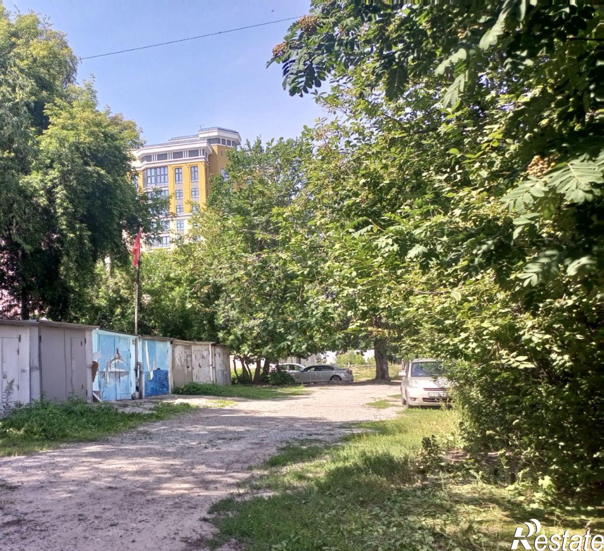 Купить гараж, место в паркинге за 400 008 рублей на ул Профинтерна, 55