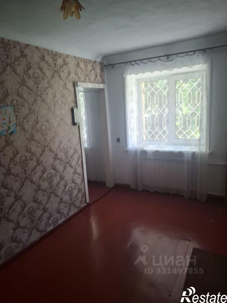 Комната пр-кт Дзержинского, 11,  д. 11