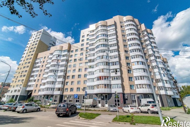 3-комн квартира Путиловская улица, 20,  д. 20