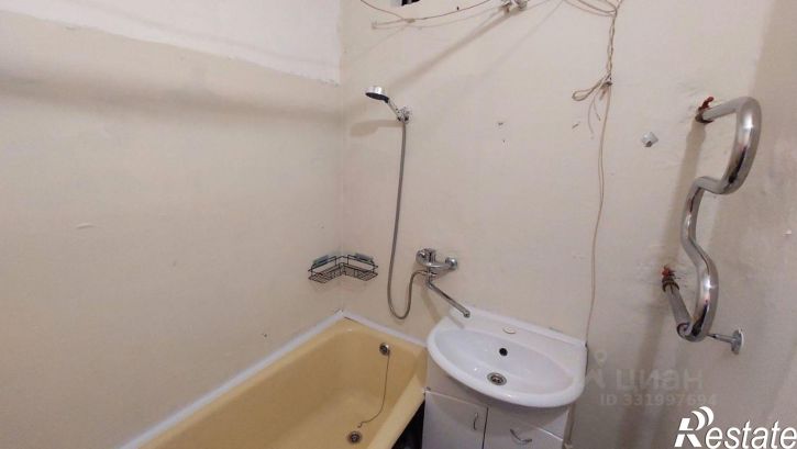 2-комн квартира улица Шукшина, 28,  д. 28