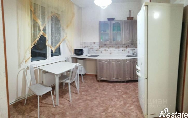 1-комн квартира улица Сергея Ускова, 10,  д. 10