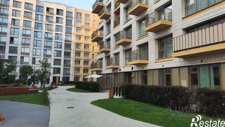 2-комн квартира ул Сергея Семенова, 27 4,  д. 27 4,  к. 4