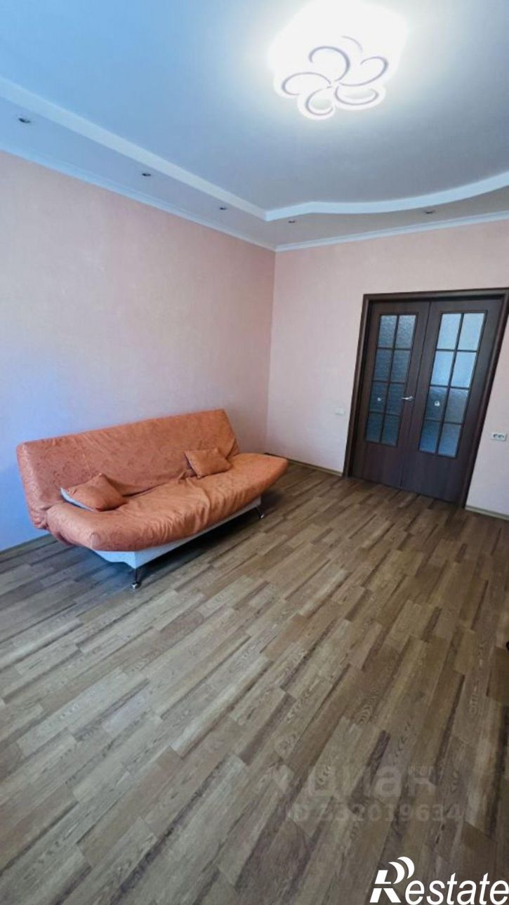 2-комн квартира Социалистический пр-кт, 130,  д. 130