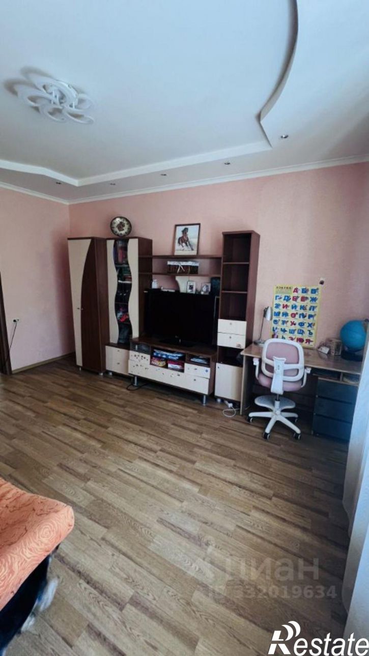 2-комн квартира Социалистический пр-кт, 130,  д. 130