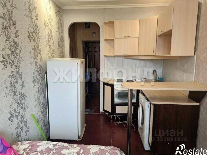 Комната ул Глушкова, 50,  д. 50