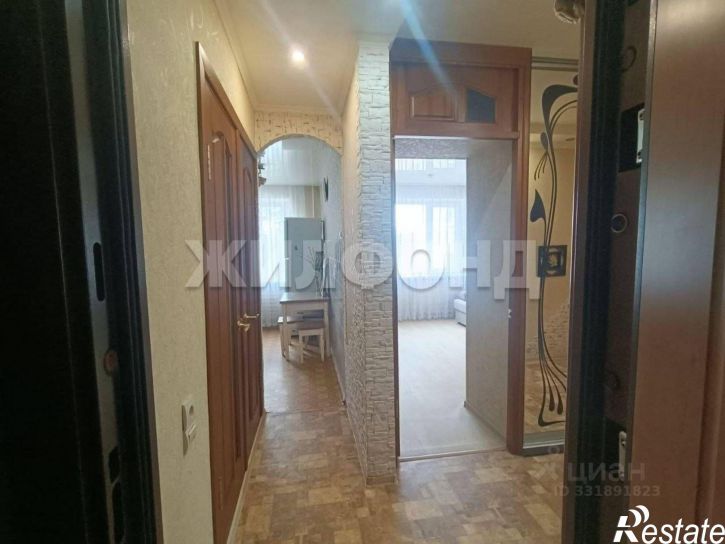 3-комн квартира ул Кавалерийская, 8,  д. 8