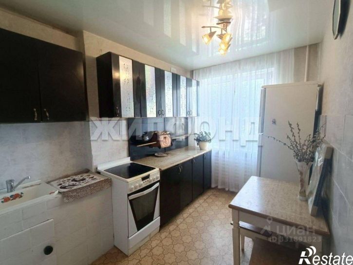 3-комн квартира ул Кавалерийская, 8,  д. 8