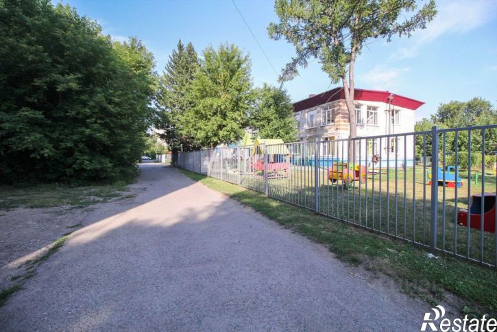 Комната пр-кт Дзержинского, 5,  д. 5