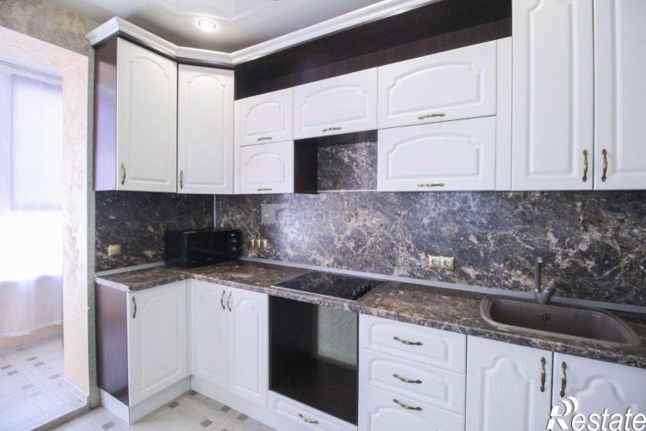 3-комн квартира ул Взлетная, 38,  д. 38