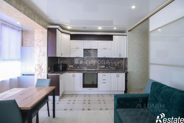 3-комн квартира ул Взлетная, 38,  д. 38