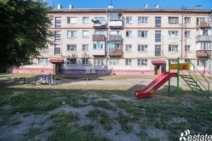 Комната пр-кт Дзержинского, 5,  д. 5