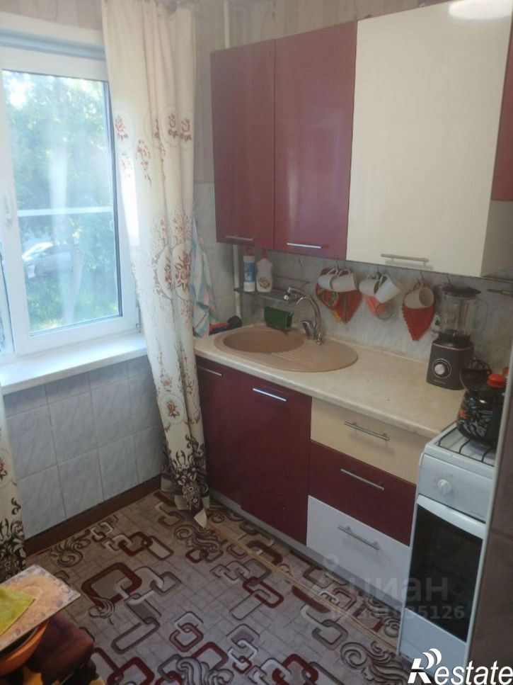 2-комн квартира улица Глушкова, 33,  д. 33