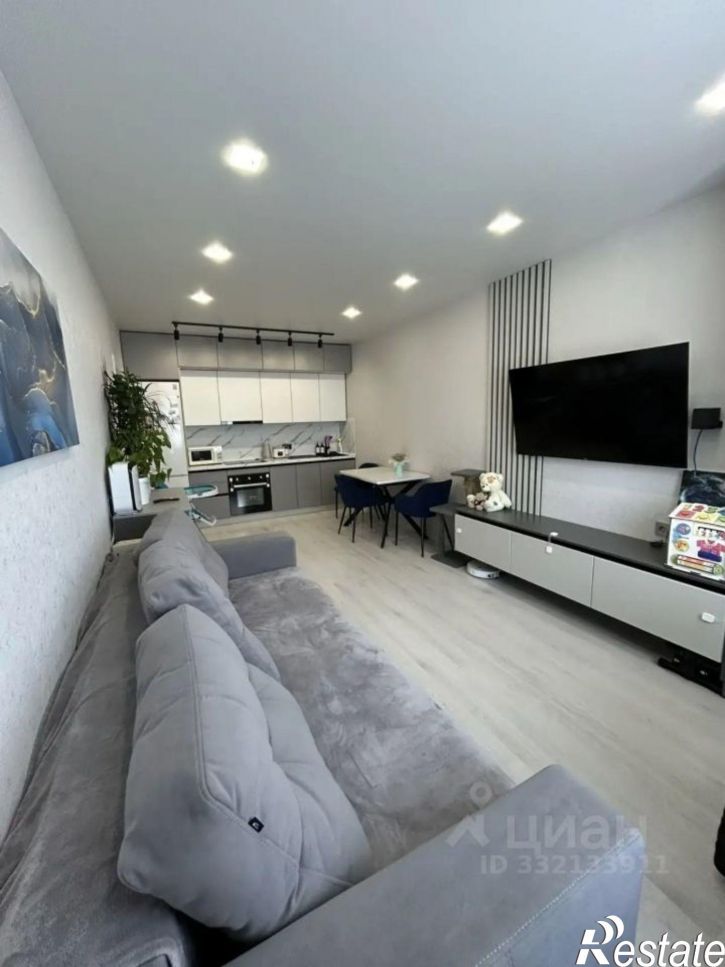 2-комн квартира ул Сергея Семенова, 20,  д. 20