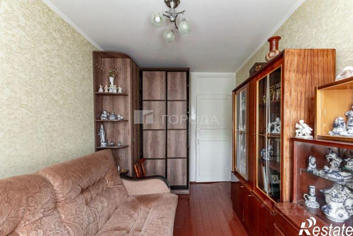 3-комн квартира ул Малахова, 9,  д. 9