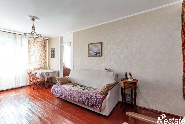 3-комн квартира ул Малахова, 9,  д. 9