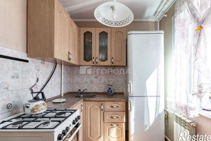 3-комн квартира ул Малахова, 9,  д. 9
