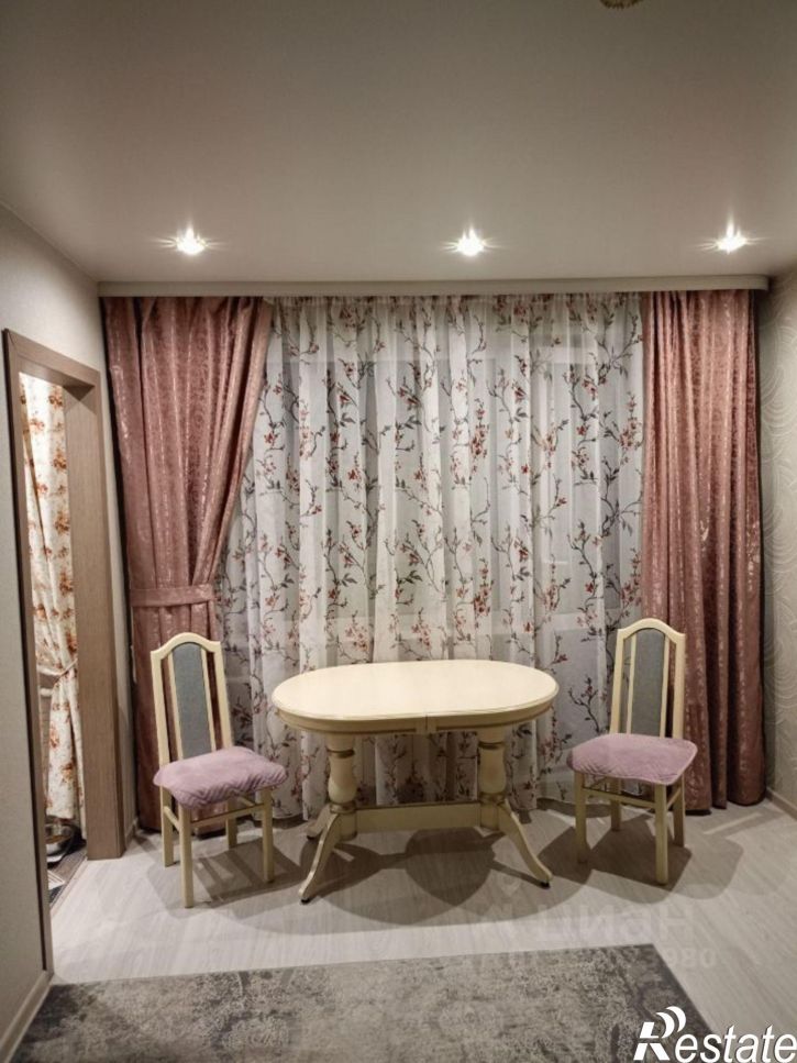 3-комн квартира улица Попова, 30,  д. 30