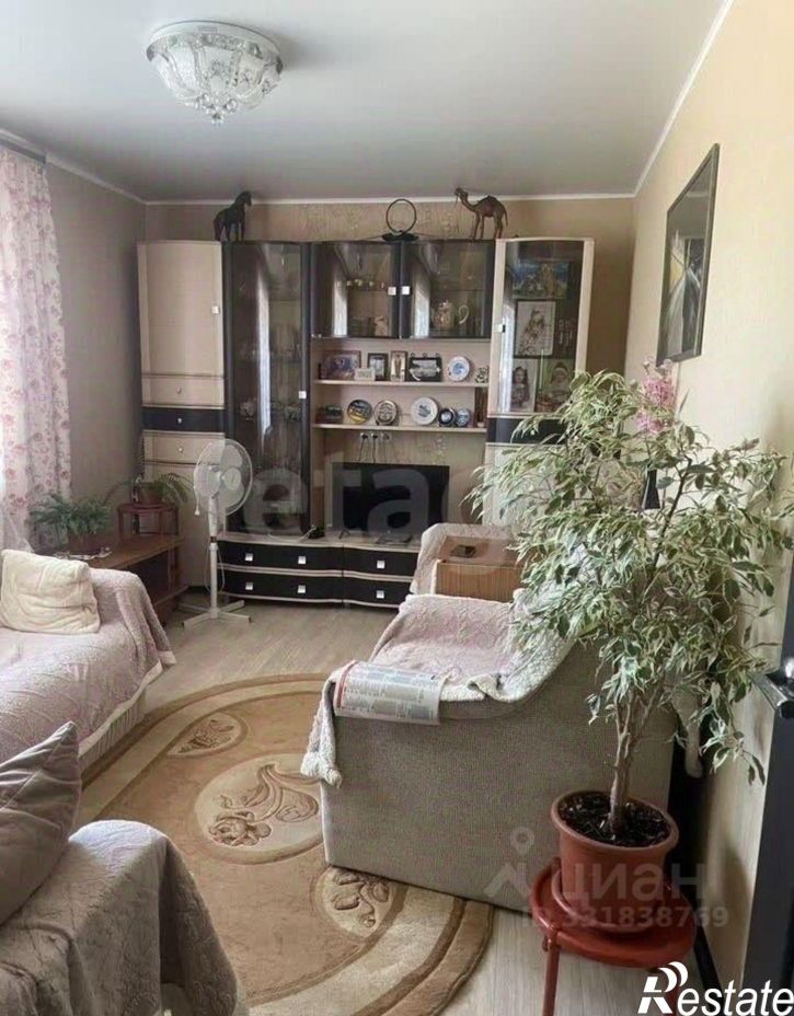 2-комн квартира пр-кт Космонавтов, 61е,  д. 61е