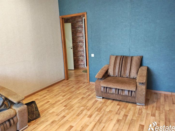 1-комн квартира улица Юрина, 241А,  д. 241А