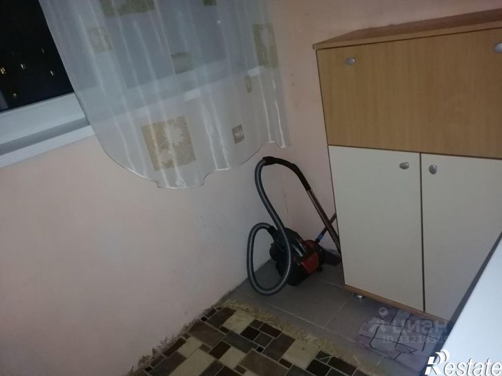 1-комн квартира улица Юрина, 241А,  д. 241А