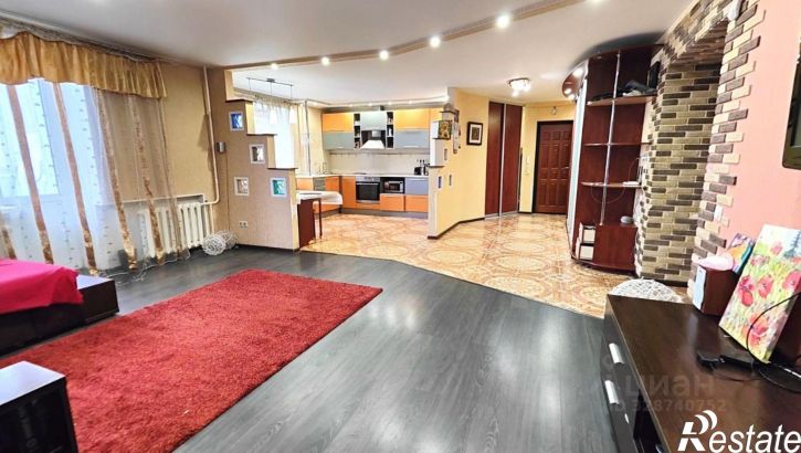 3-комн квартира улица Антона Петрова, 246,  д. 246