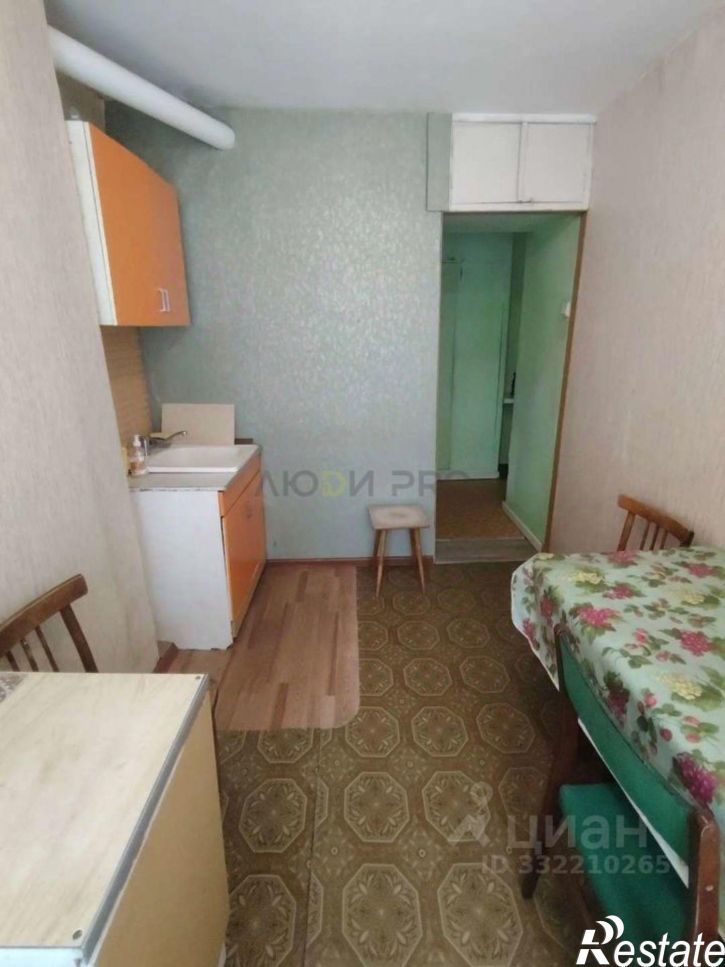 2-комн квартира улица Сухэ-Батора, 8,  д. 8