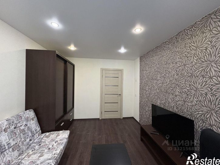 3-комн квартира улица Гущина, 75А,  д. 75А
