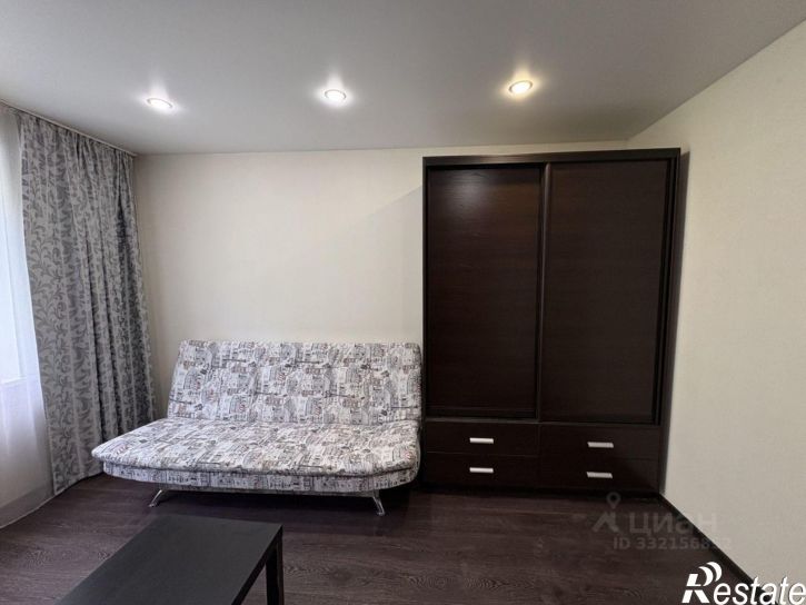 3-комн квартира улица Гущина, 75А,  д. 75А