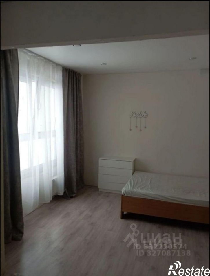 2-комн квартира улица Солнечная Поляна, 94 к3,  д. 94 к3